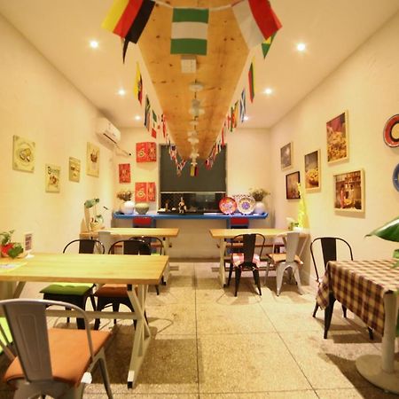 Luoyang Heartland International Youth Hostel Esterno foto
