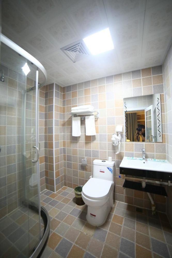 Luoyang Heartland International Youth Hostel Esterno foto