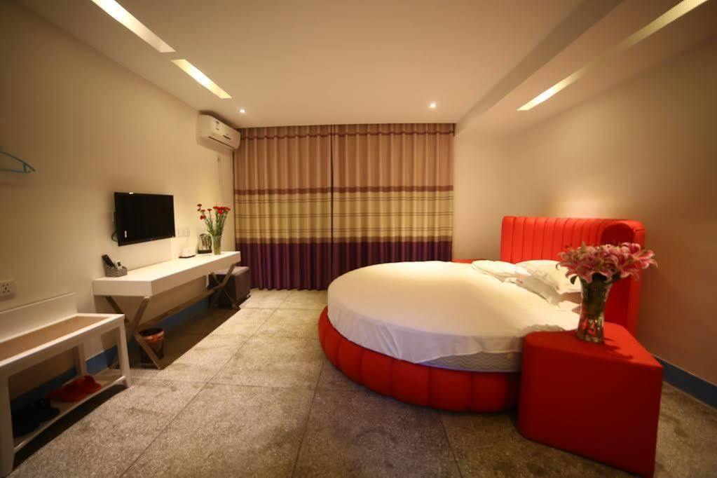 Luoyang Heartland International Youth Hostel Esterno foto